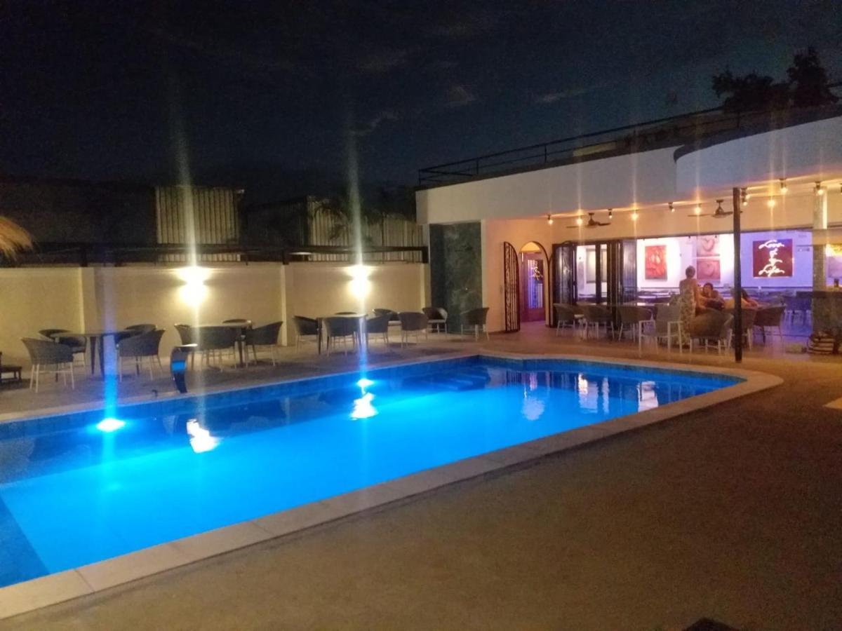 Hotel Oasis-Dream Holidays - La Petite France San Bernardino Exteriér fotografie