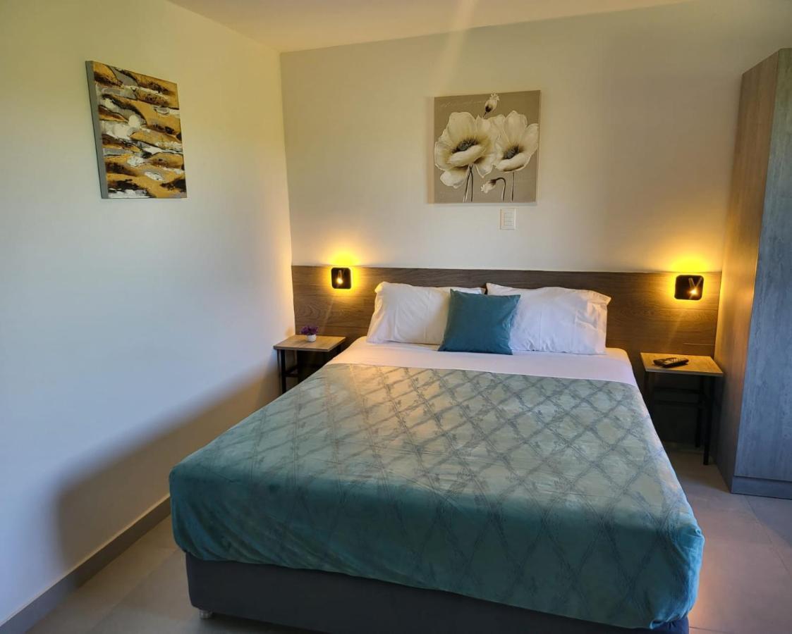 Hotel Oasis-Dream Holidays - La Petite France San Bernardino Exteriér fotografie