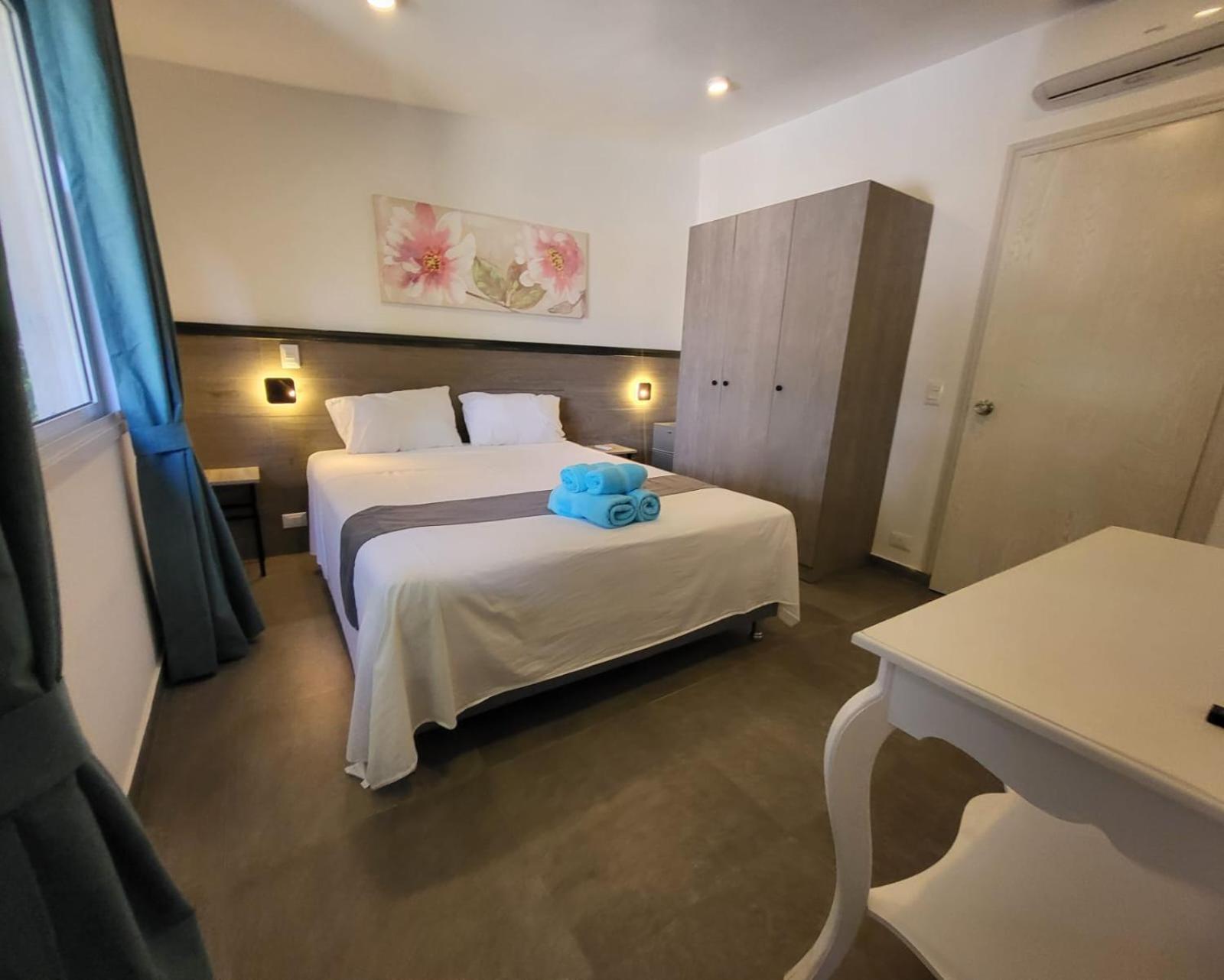 Hotel Oasis-Dream Holidays - La Petite France San Bernardino Exteriér fotografie